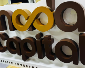 Acrylic-Signage-in-Dubai-3D-Letters-Light-Boxes-and-Shop-Signs-Materials-Costs-and-Installation-Checklist